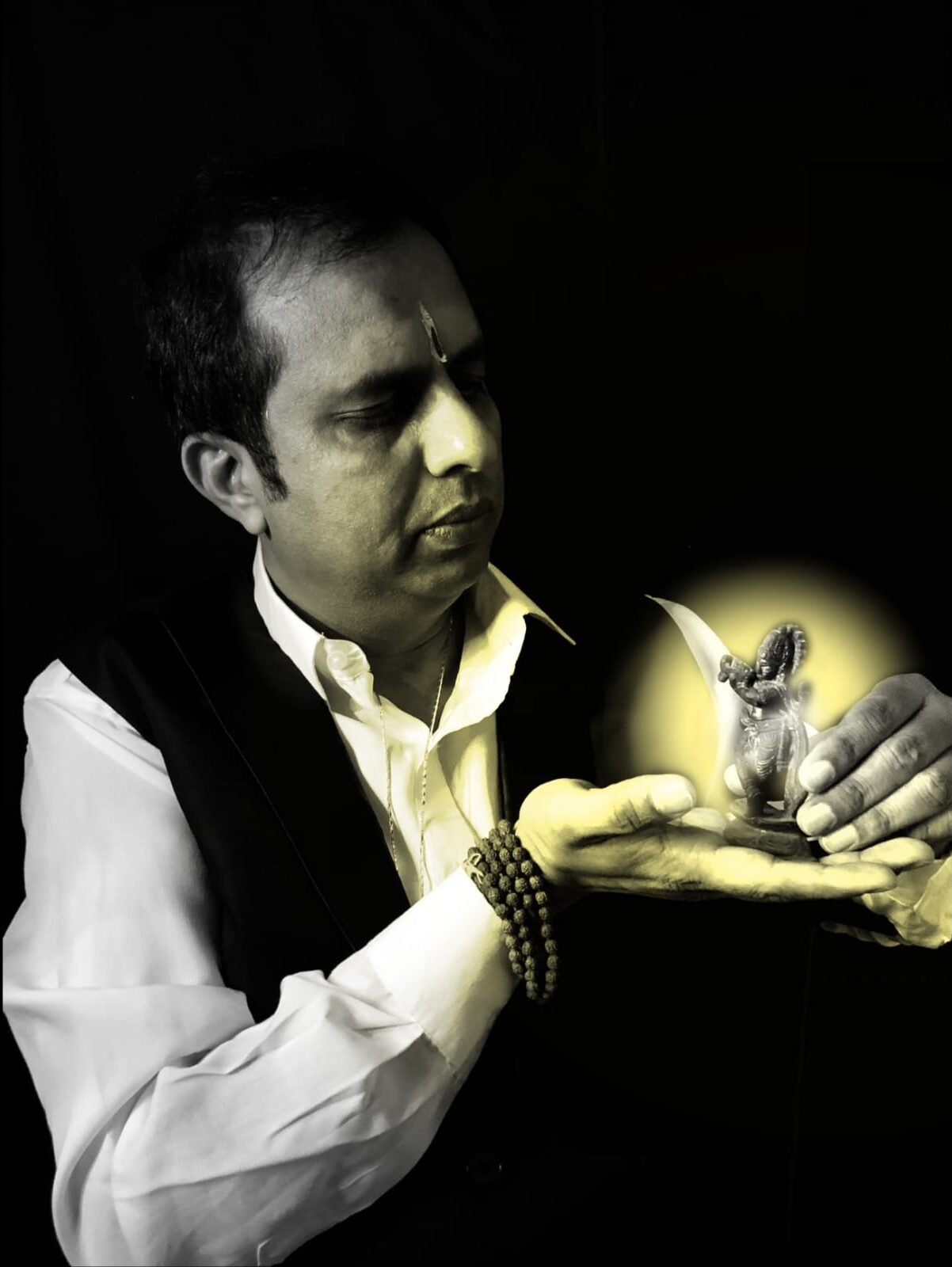 Pandit BrijMohan Sharma - world renowned astrologer in india