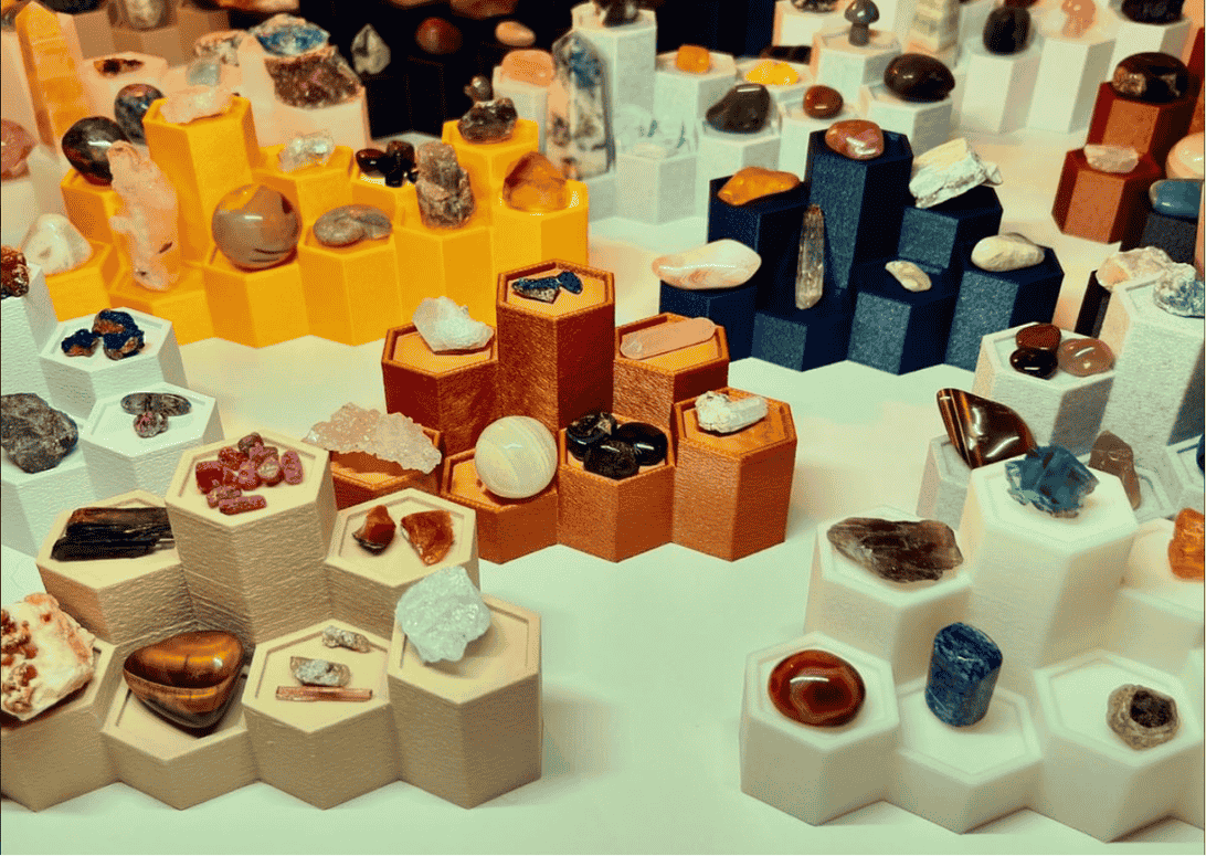 Pracheen Crystal Store​​​