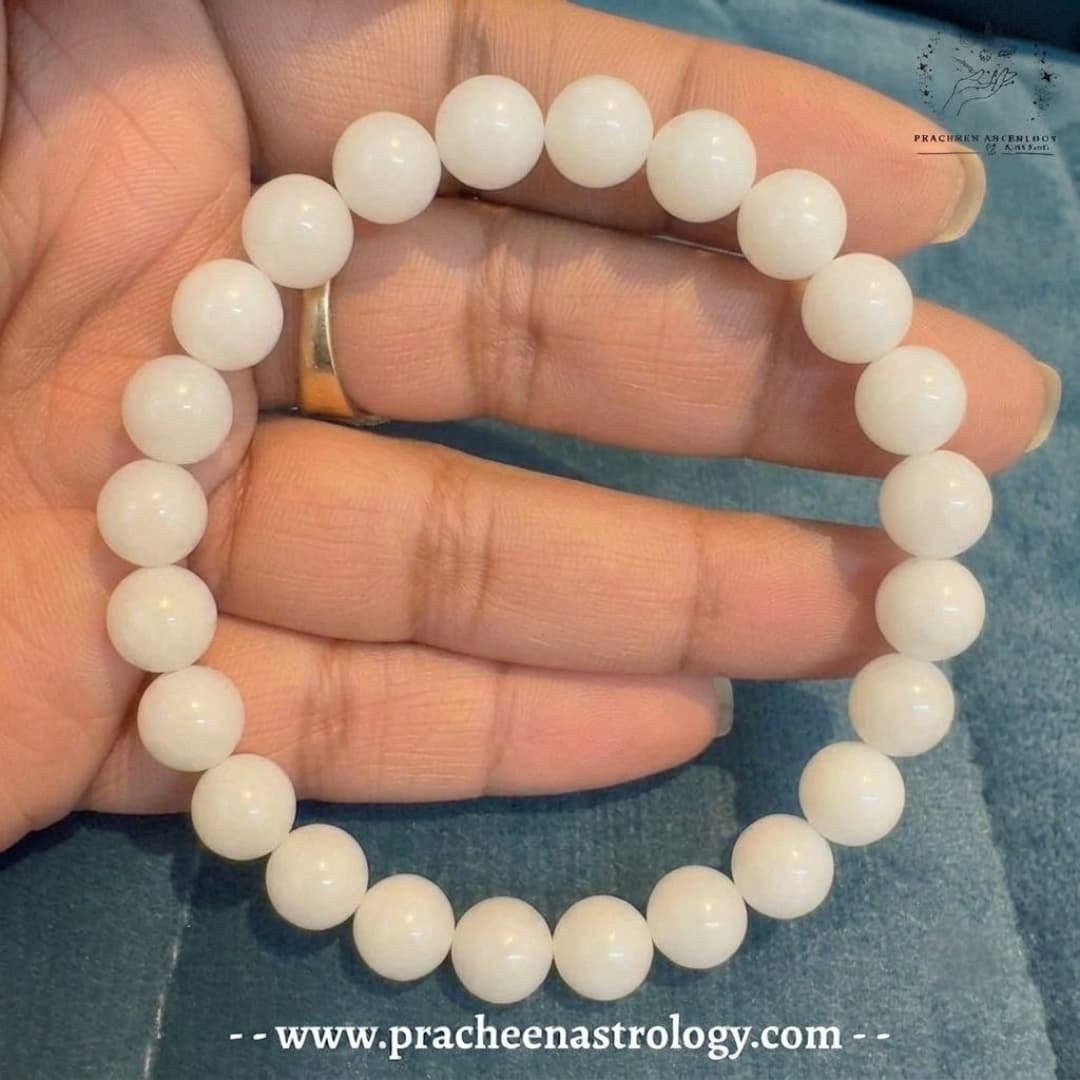 Pracheen Crystals White Jade Bracelet Pracheen Crystals White Jade Bracelet